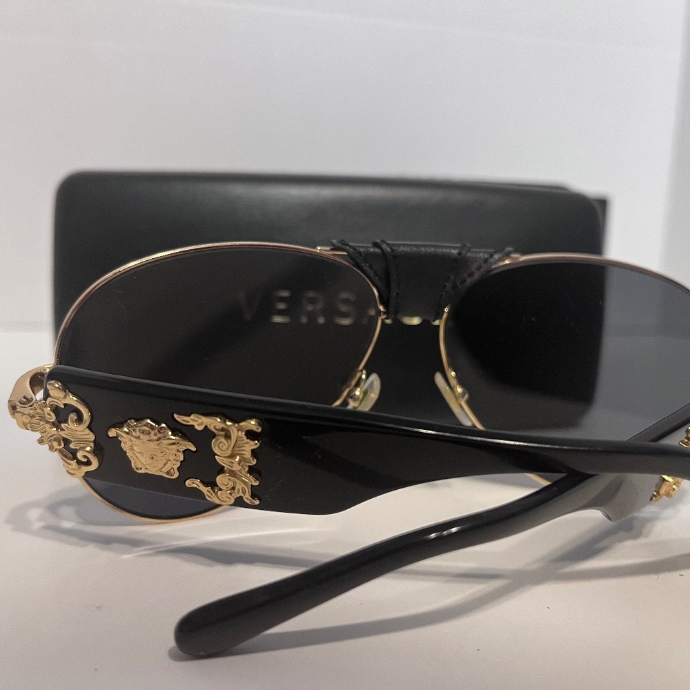 Versace Sun Glasses